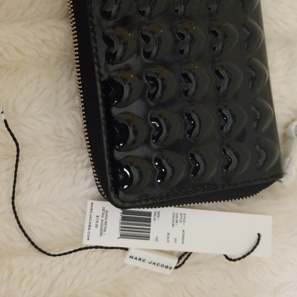NWT Marc Jacobs Heart Leather Smartphone Wallet - Picture 5 of 5